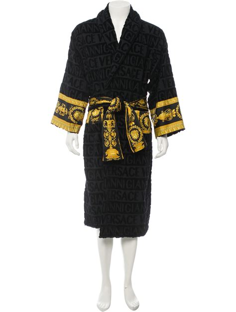 louis vuitton mens robe|louis vuitton bathrobe.